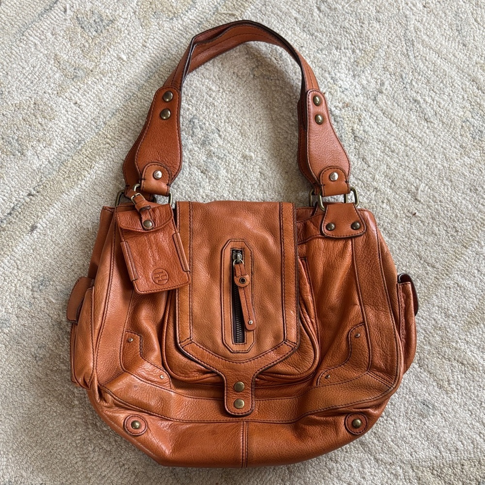 Chic Brown Leather Shoulder Bag